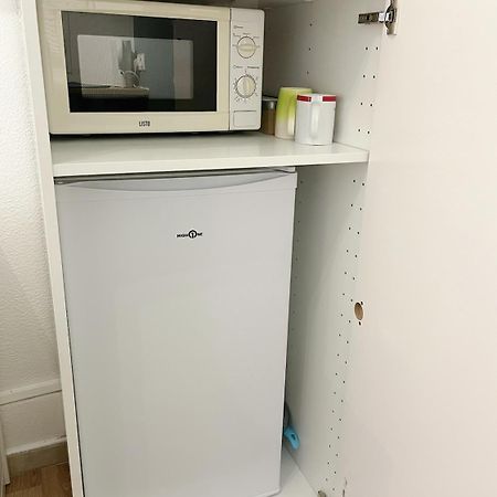 #1 Petit Studio Pres Du Metro L9 Bagnolet Eksteriør billede